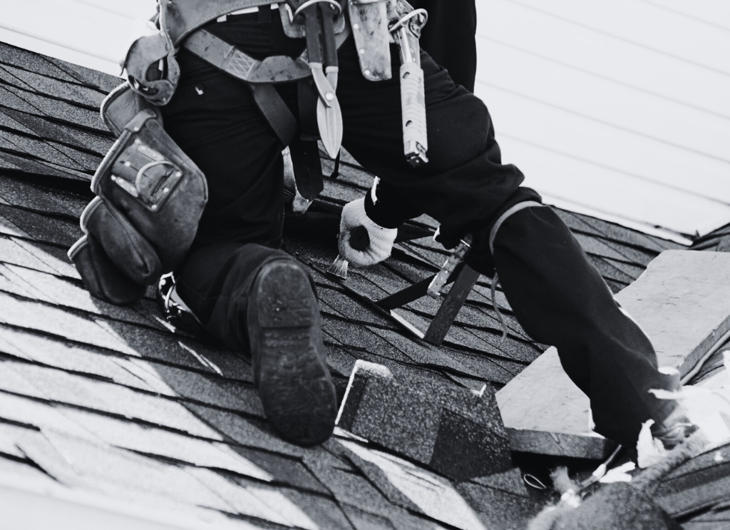 How to Make Roofing Sales